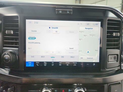 New 2026 Ford F250 Lariat w/ Black Appearance Package AWD/4WD image 29