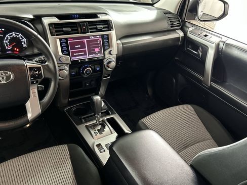 Used 2024 Toyota 4Runner SR5 image 22