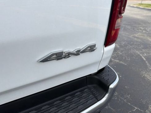 Used 2023 RAM 1500 Laramie AWD/4WD image 5