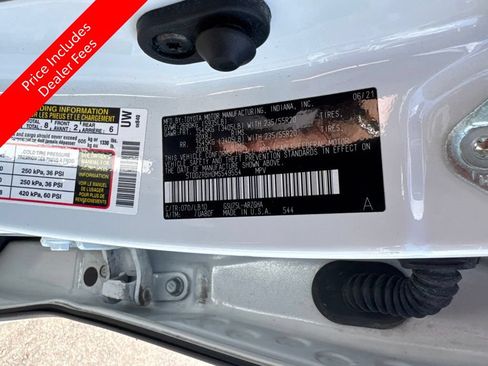 Used 2021 Toyota Highlander Limited AWD/4WD image 18