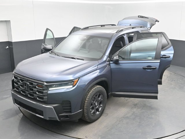 New 2026 Honda Pilot TrailSport image 54