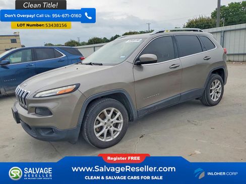 Used 2018 Jeep Cherokee Latitude w/ Cold Weather Group FWD image 1
