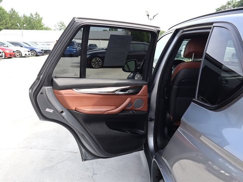 Used 2016 BMW X5 xDrive50i AWD/4WD image 45