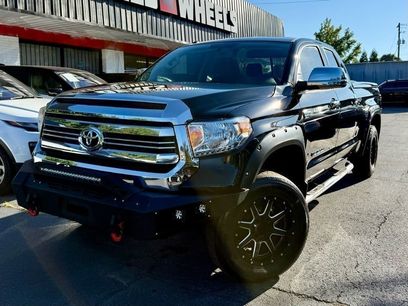 Used 2017 Toyota Tundra SR5 w/ SR5 Upgrade Package