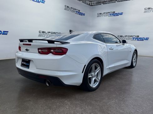 Used 2024 Chevrolet Camaro LT image 5
