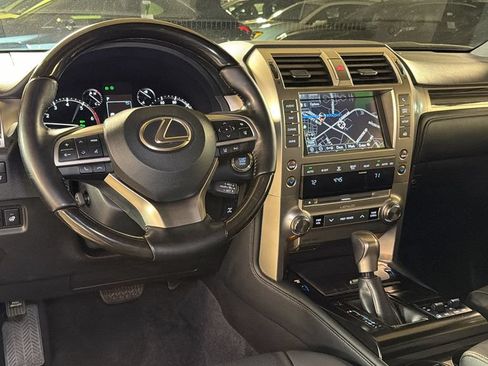 Used 2021 Lexus GX 460 Premium w/ Premium Package AWD/4WD image 16