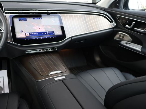 Used 2026 Mercedes-Benz E 350 Sedan image 20