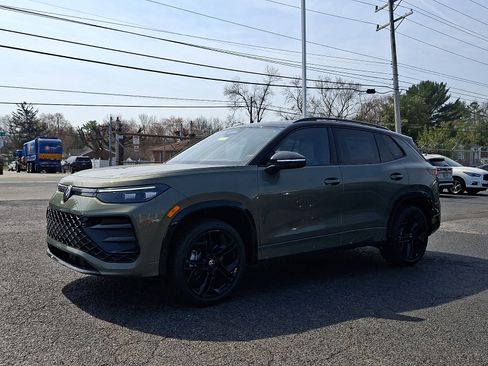 New 2026 Volkswagen Tiguan SE R-Line AWD/4WD image 2