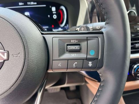 Used 2024 Nissan Pathfinder Platinum w/ Cargo Package AWD/4WD image 32