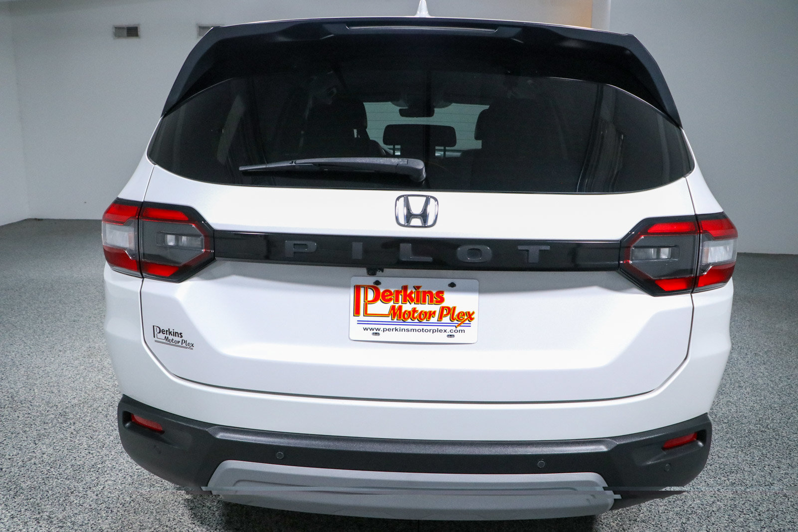 Used 2023 Honda Pilot EX-L image 8