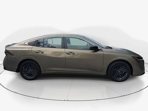 Used 2026 Nissan Sentra SV w/ Floor Mat Package FWD image 5