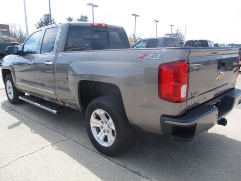 Used 2017 Chevrolet Silverado 1500 LTZ Z71 w/ LTZ Plus Package image 4