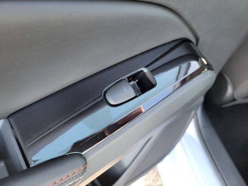 Used 2024 Nissan Altima 2.5 SR w/ SR Premium Package image 14