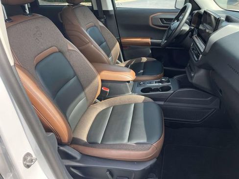 Used 2025 Ford Bronco Sport Outer Banks w/ Outer Banks Tech Package+ AWD/4WD image 27