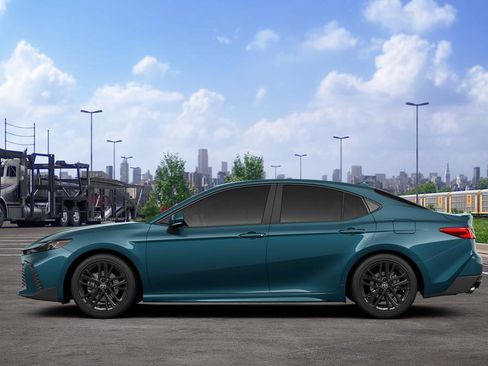 New 2026 Toyota Camry SE FWD image 6