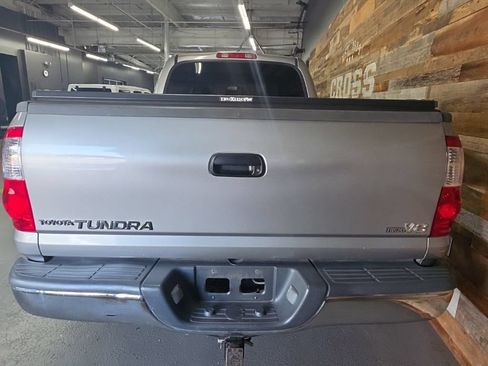 Used 2004 Toyota Tundra SR5 w/ Towing Pkg RWD image 5