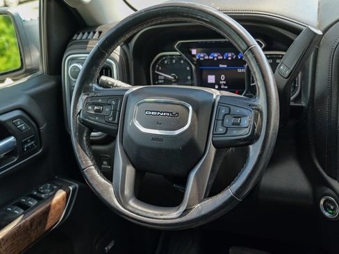 Used 2020 GMC Sierra 1500 Denali w/ Denali Ultimate Package AWD/4WD image 45
