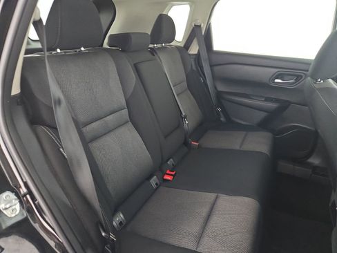 Used 2024 Nissan Rogue SV AWD/4WD image 32