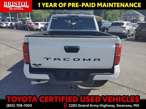 Certified 2024 Toyota Tacoma TRD Sport w/ TRD Sport Upgrade Package AWD/4WD image 6