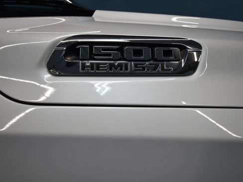 Used 2020 RAM 1500 Limited AWD/4WD image 38