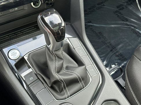 New 2026 Volkswagen Taos SEL image 21