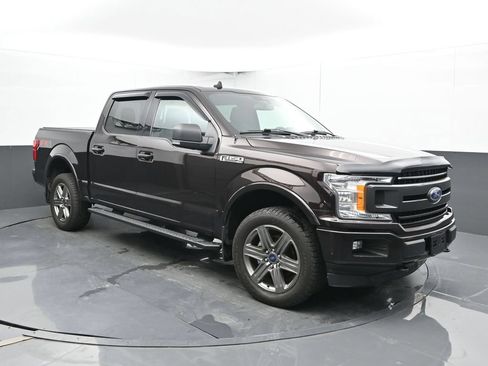 Used 2020 Ford F150 XLT w/ Equipment Group 302A Luxury AWD/4WD image 6