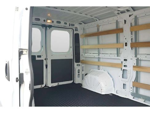 Used 2023 RAM ProMaster 2500 image 33