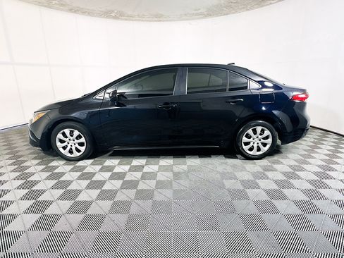 Used 2024 Toyota Corolla LE FWD image 6