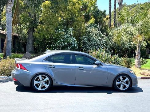 Used 2014 Lexus IS 350 image 5