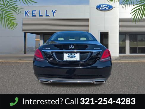 Used 2020 Mercedes-Benz C 300 4MATIC Sedan image 7