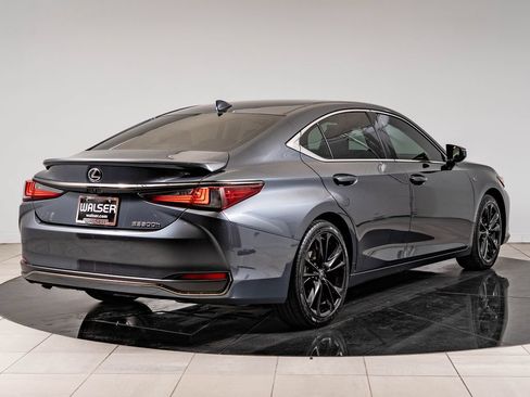 Certified 2025 Lexus ES 300h F Sport FWD image 10
