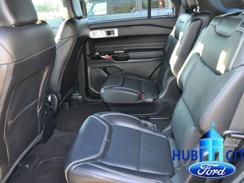 Used 2024 Ford Explorer ST w/ Equipment Group 401A image 12