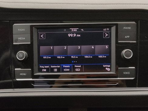 Used 2020 Volkswagen Jetta R-Line FWD image 25