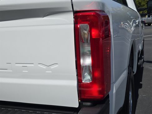 New 2026 Ford F250 XL w/ XL Driver Assist Package image 7