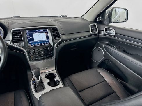 Used 2018 Jeep Grand Cherokee Summit image 24