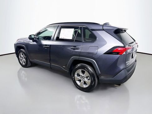 Used 2024 Toyota RAV4 LE AWD/4WD image 5