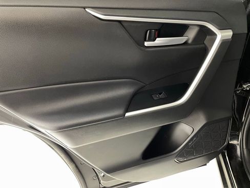 Used 2023 Toyota RAV4 XLE image 39