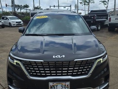 Used 2022 Kia Carnival SX Prestige FWD image 2