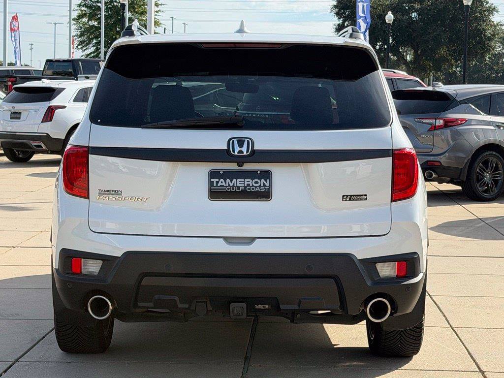 Used 2022 Honda Passport EX-L image 5