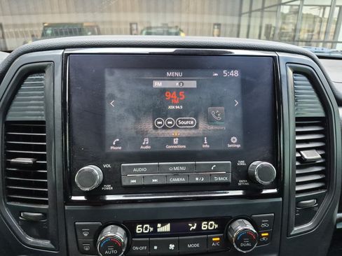 Used 2023 Nissan Titan SV w/ SV Convenience Package AWD/4WD image 36