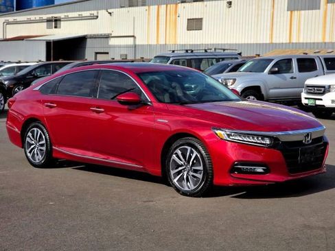Used 2020 Honda Accord Touring image 1