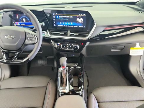 New 2026 Chevrolet Trax RS w/ Driver Confidence Package FWD image 34