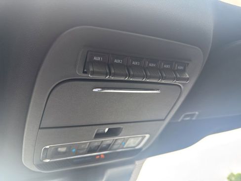 Used 2022 Ford F150 Raptor w/ Equipment Group 801A High AWD/4WD image 29