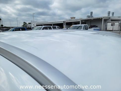Used 2023 Hyundai Palisade SEL FWD image 8