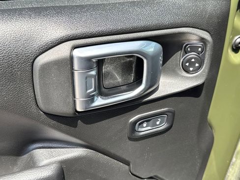 Certified 2023 Jeep Wrangler Unlimited w/ 8.4" Radio Group AWD/4WD image 29