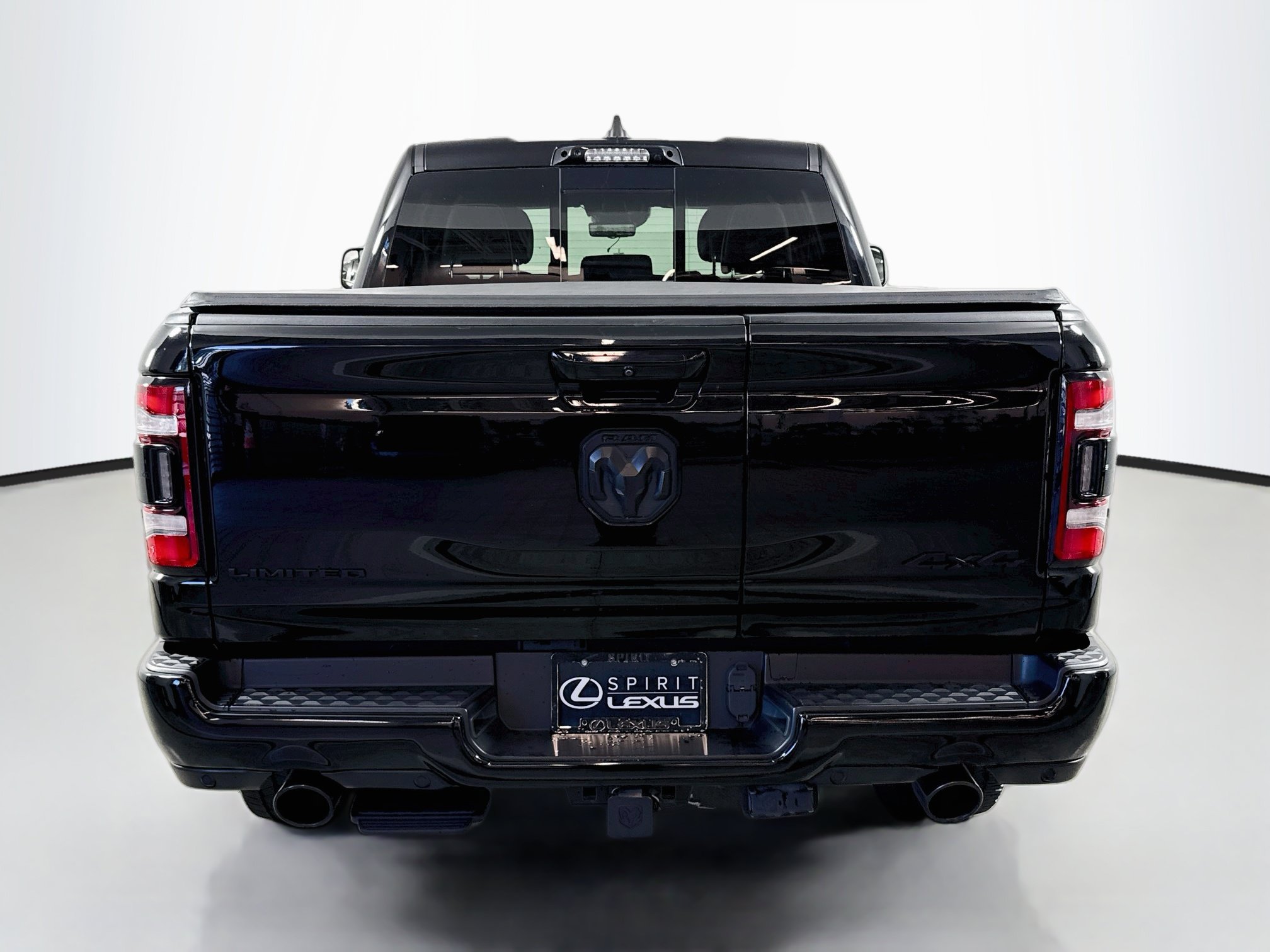Used 2021 RAM 1500 Limited w/ Night Edition AWD/4WD image 6
