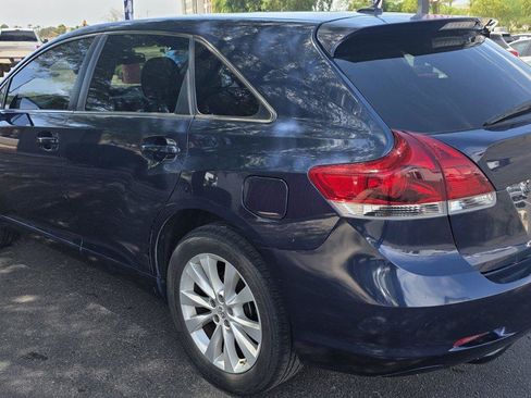 Used 2015 Toyota Venza LE AWD/4WD image 7