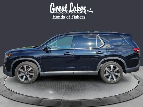 Used 2023 Honda Pilot Elite image 2
