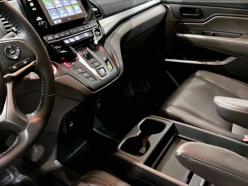 Used 2021 Honda Odyssey EX-L image 15