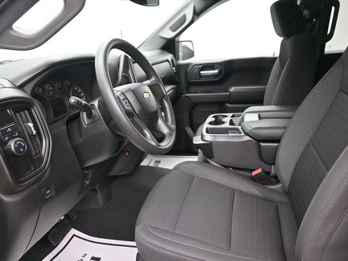 Used 2022 Chevrolet Silverado 1500 Custom RWD image 12